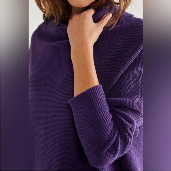 Free People Ottoman Slouchy Tunic Sweater Purple - Picture 2 of 10